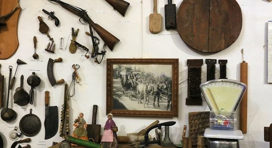 Musée de la crèche + Musée des vieux outils et de l'histoire locale
