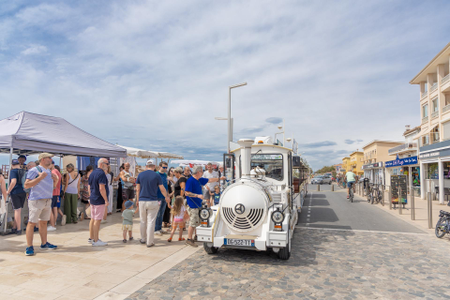 0318dfac01aa4a7899040971e17e99eb