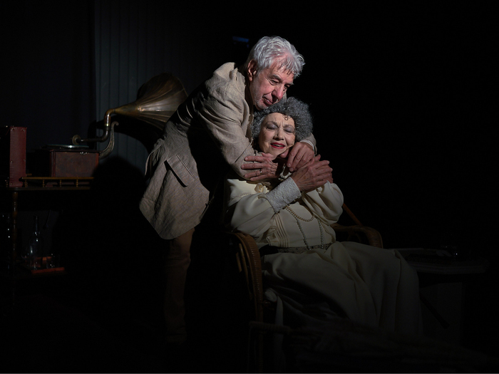 8c1e83b8336e45e79e20cfc8ebe4069b