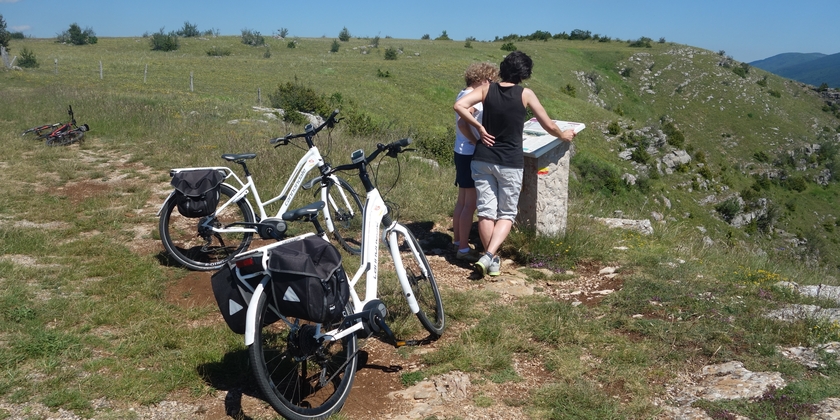 d96fd9abf7ae45389dcd568705f1e05a