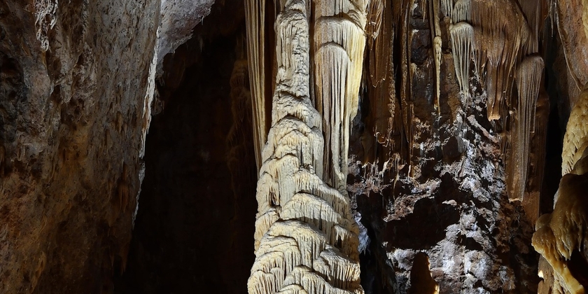 GROTTE DE DARGILAN