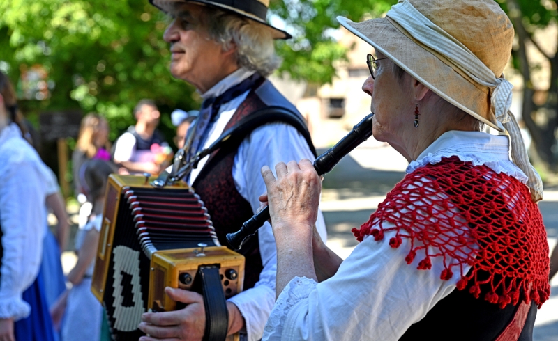 fd48ba7e920948f39bf6c8b03b38e161