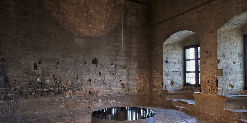Visite guidée nocturne de l'exposition Lee Ufan au Palais des Papes