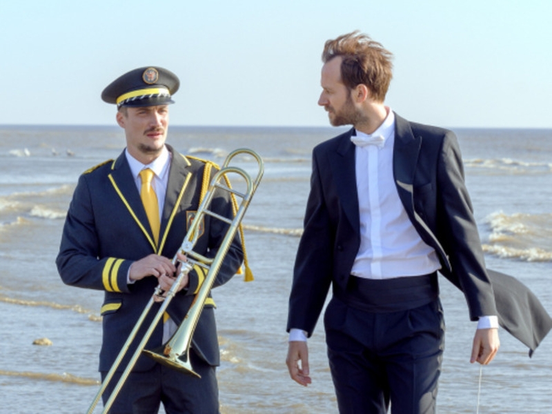 | En Fanfare |
