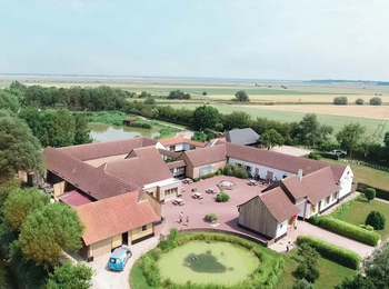 5fda04cb36184e858071cb5f508b278c