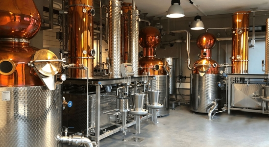 Visites enfant gratuite + totebag offert pour la visite guidée de la distillerie Jos Nusbaumer