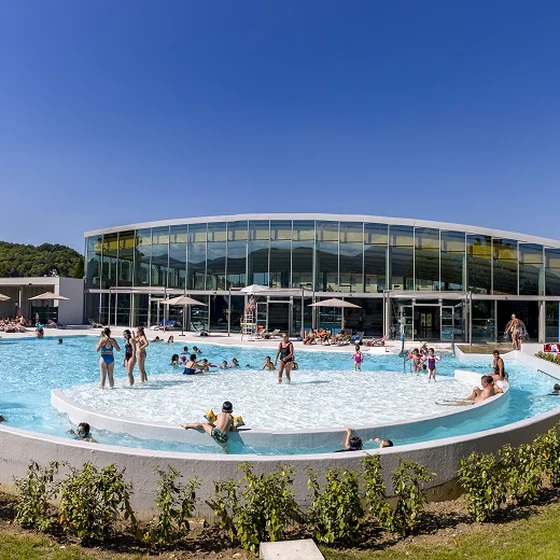 AQUATIC COMPLEX