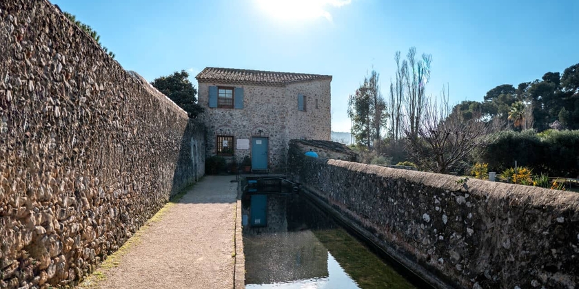 9ada4226f66141c7b0dd96e00eb6bafc