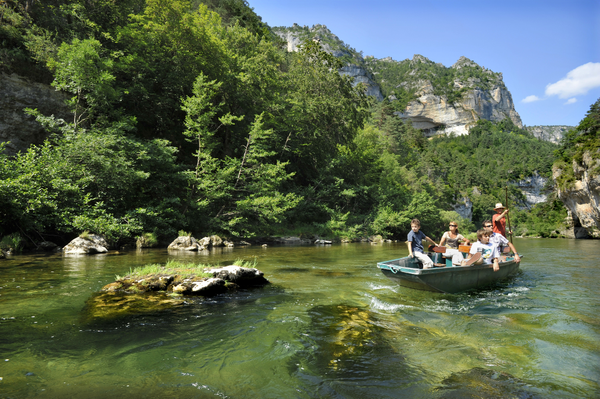 4281b3868d34494eb5feb149e1d04077