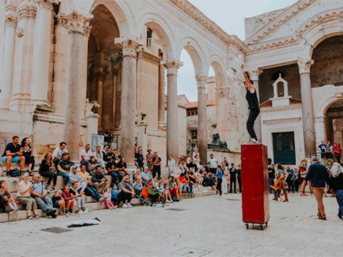 e866ea22e7a04dcc81a1482197694513