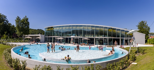 Accès au complexe aquatique