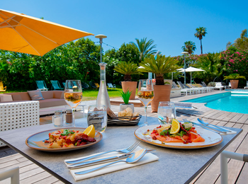 aff4350f33e74a7eacff590e6438973e