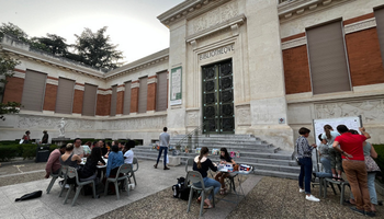 | APRÈS-MIDI LUDIQUE À LA BIBLIOTHÈQUE : "VENEZ JOUER & CRÉER !" |