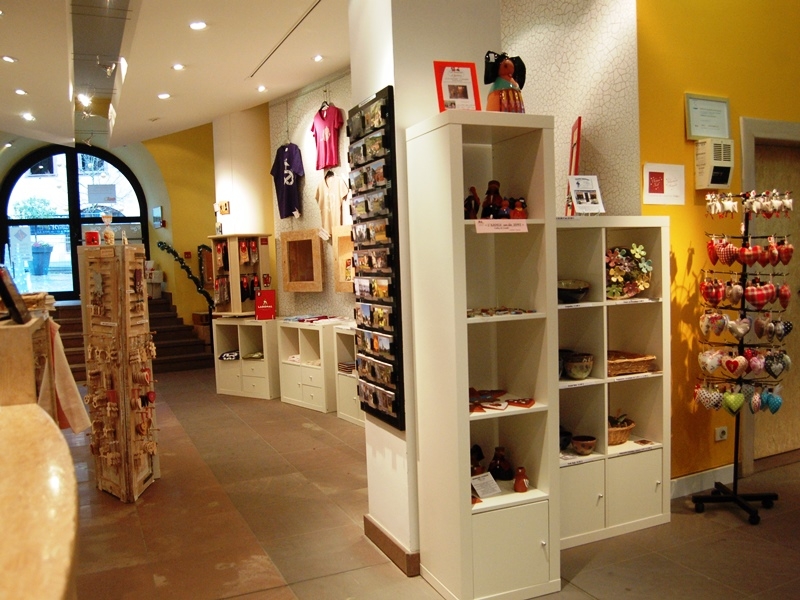 a74eaf36b1214f76b99d47021d3bda52