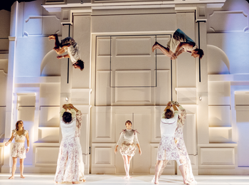 d1929b4894d44e97b3f2ebf6371adb16