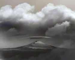 | Le peuple des nuages |