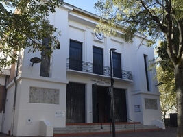 | À la loupe : le Centre culturel Renan de Jean Montariol |