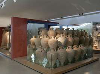 Amphoralis