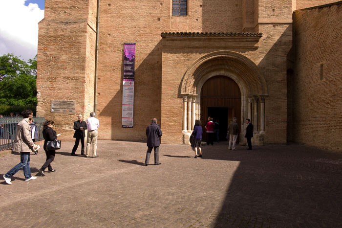 8b28b00eb5c94f8d90b571c6385e601f