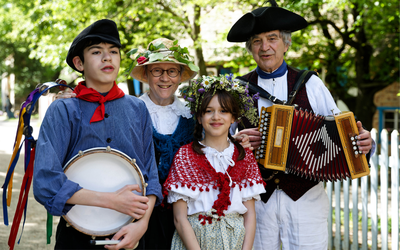 82e1e01a5fa64252a186c5c3441d2b16