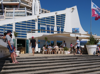 7db21b121eae4aa893ea4b004c5090f4