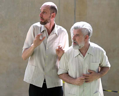TROIS CONTES ET QUELQUES