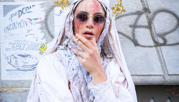 | "La Madone des Égouts" Laure Rossi / Compagnie Esope |