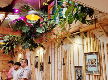 16586f52d3d940f0aa1a39750ec965ef