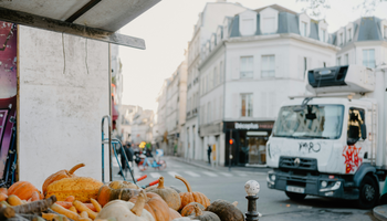 | Marché nocturne gourmand et artisanal |