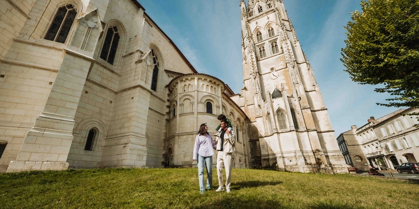 fcc7b2e974c547b5a6850c1747348be7