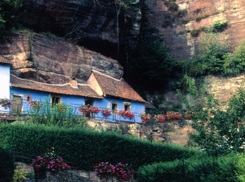 7be6d3ffc7fc4570a71445975ec3a0a5