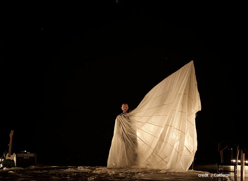 306e8ec7acc34034a37f9fcd262f2082