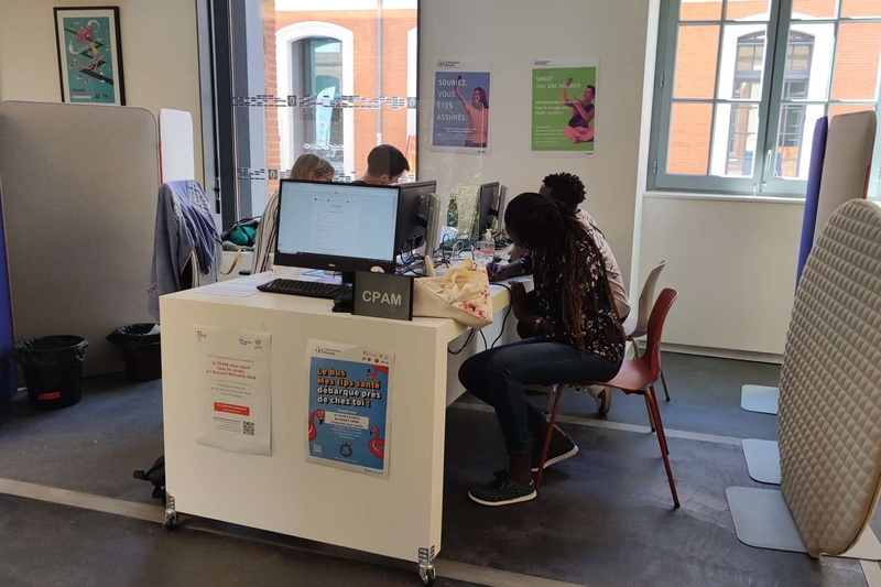 |Welcome Desk - Accueil des étudiant(e)s internationaux |