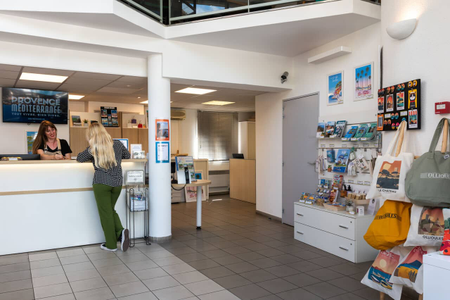 33b46664c23f48d58ea47086ed2cb162