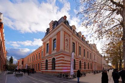 98e6282a3bf943c19c1853952c145194