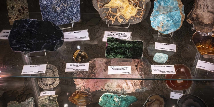 a74d0fe211844670bed29204a945b997