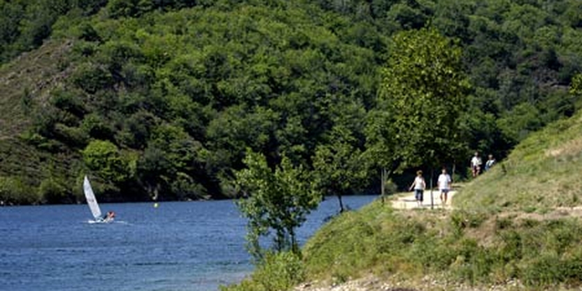 8a86b8c98a604c98b9fa9124b4d5482a