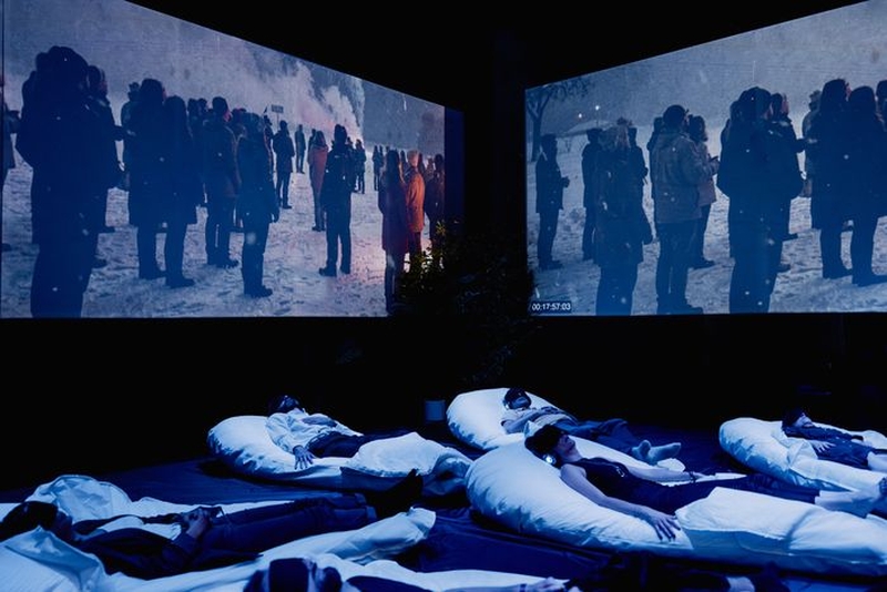 | Coulisse d'une création : Sleep for Earth |