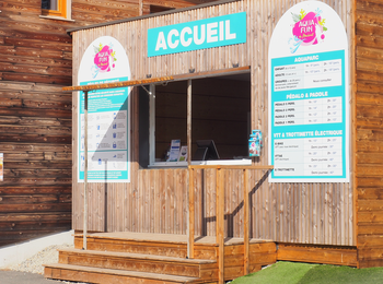 da9f4383521b4a0abfeb4f3f77afe9c3