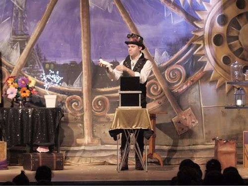 | Le Magistorien |