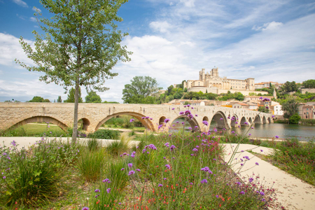 9d5fb674ec7145c5bb7aa4a8b83ccb88