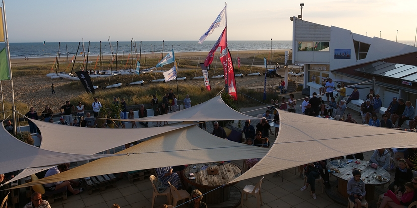 Surf, paddle and sand yacht -20% off