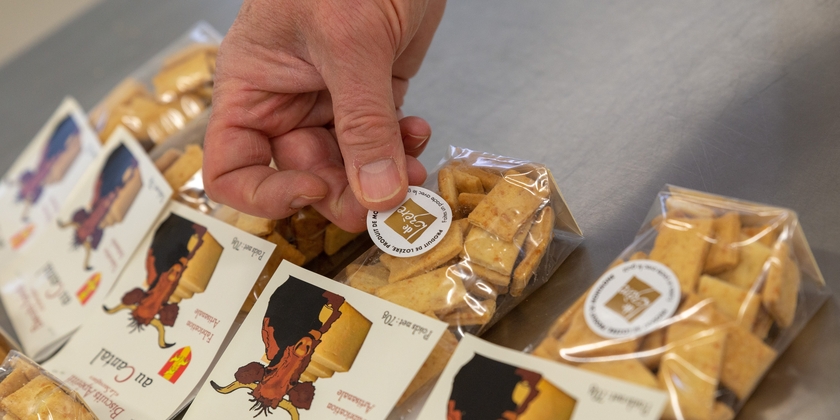 fb7967a200334fb48f0bda8120045a52