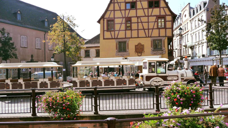 c6260ed72fcf4f86a9f3a9cd6a99c77e