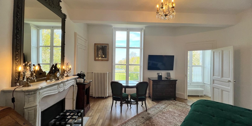 1b3723e5301447c7ba029cec19704f74