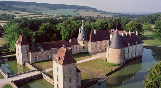 Visite libre du Château de Commarin