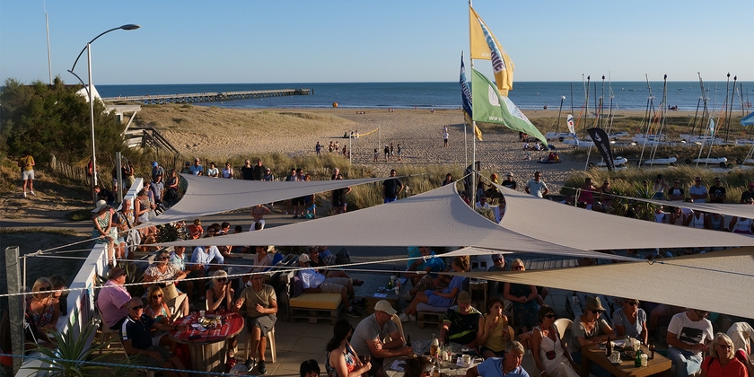 Surf, paddle and sand yacht -20% off