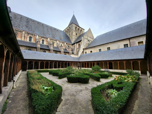 987b812e44344e36b7cfa4b30c74e113