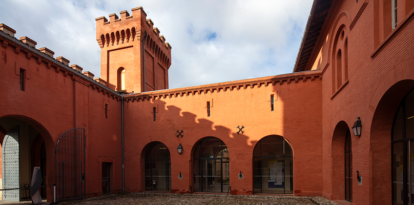 e981c884f782496684eff9e04b6bee69