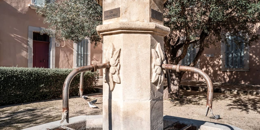 751aaeb62d5d40cbba0b98e1cbd3be77